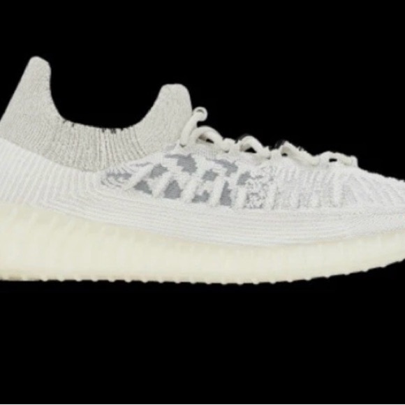 Stylish Knit Sneakers in Cream and Gray